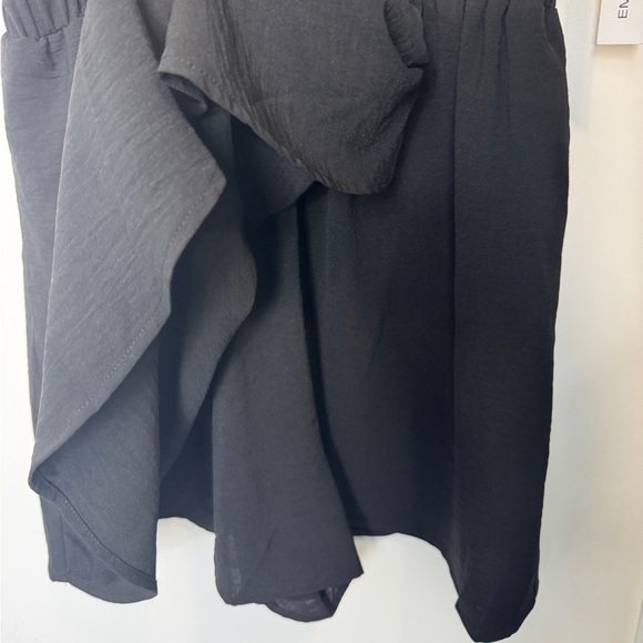 Emma & Michele V-Neck Short Romper Black - Picture 7 of 13